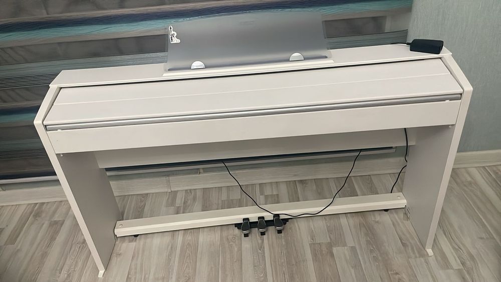 Цифровой пианино рх770