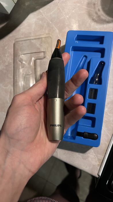 Aparat ingrijire faciala ( tuns par din nas / urechi ) Philips NT3160/10