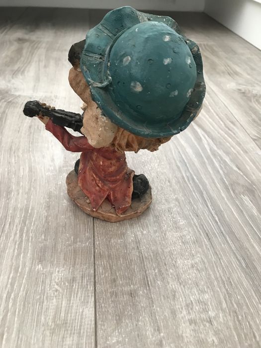 Statuetă handmade cu lautar