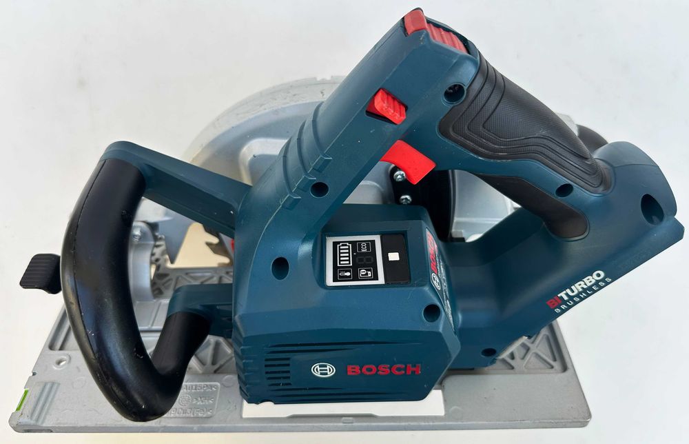 BOSCH GKS 18V-68 GC - Безчетков циркуляр 2x18V 5.0Ah перфектен!