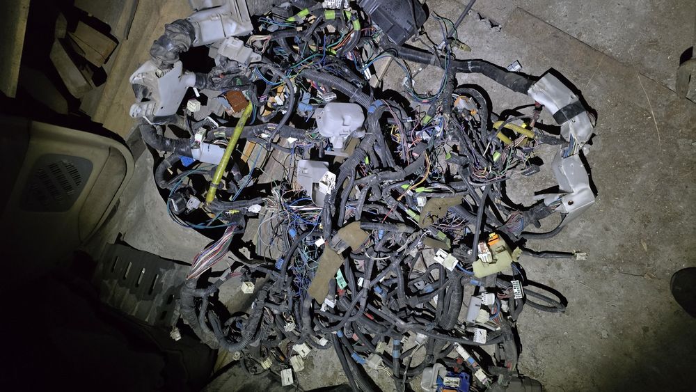 Продам проводку Lexus GS300