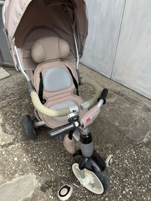 Триколка Byox с въртяща седалка и легнало положение