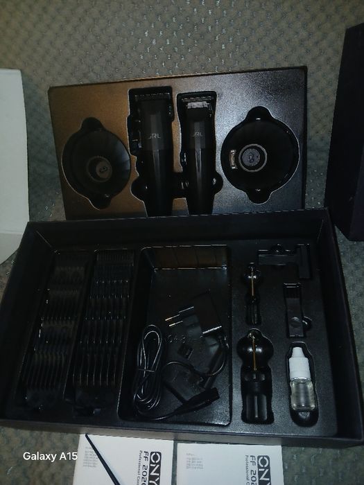 Машини те са чисто нови  Jrl ONYX + шейвър