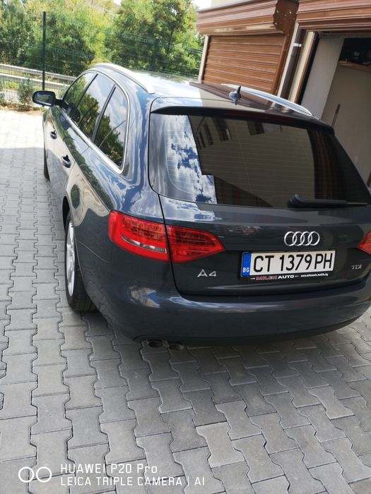 Продавам Ауди А4 2.0TDI