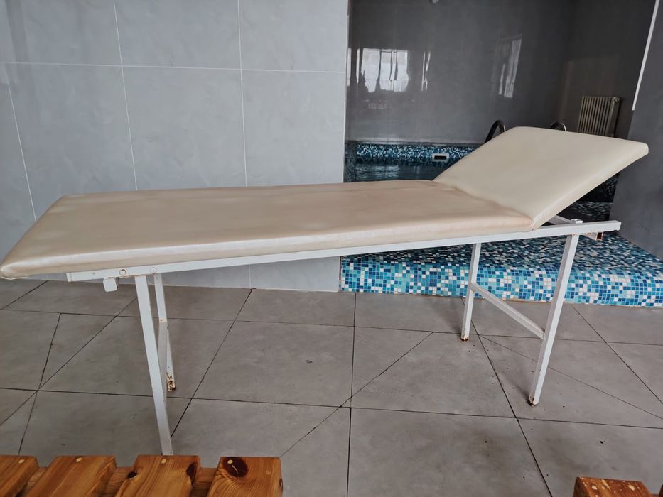 Кушетка для массажа