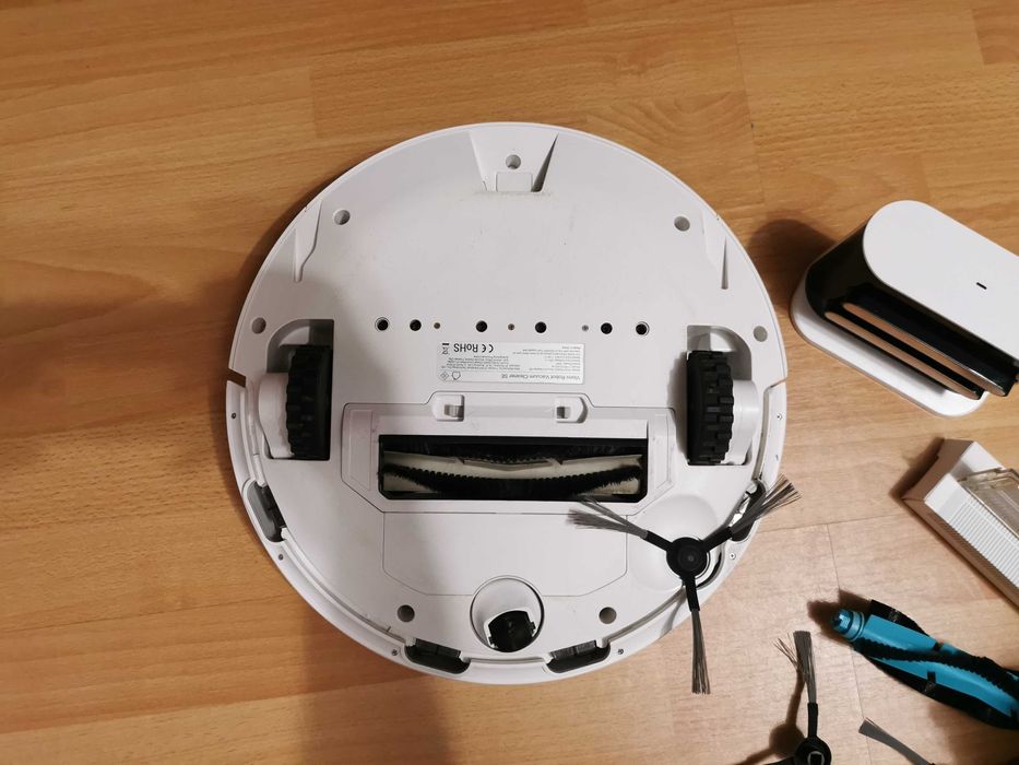 Robot de aspirare XIAOMI Viomi SE + multe accesorii noi incluse + mop