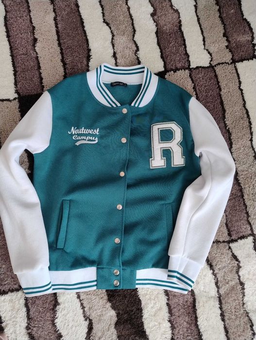 Спортно Яке размер ,S