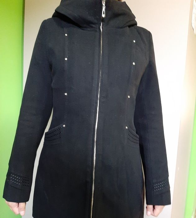 Продаётся пальто