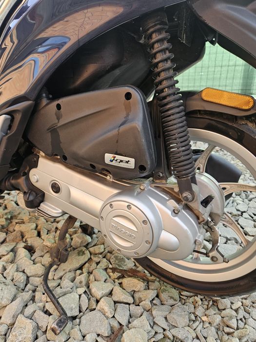 Vand scuter , cu km putini