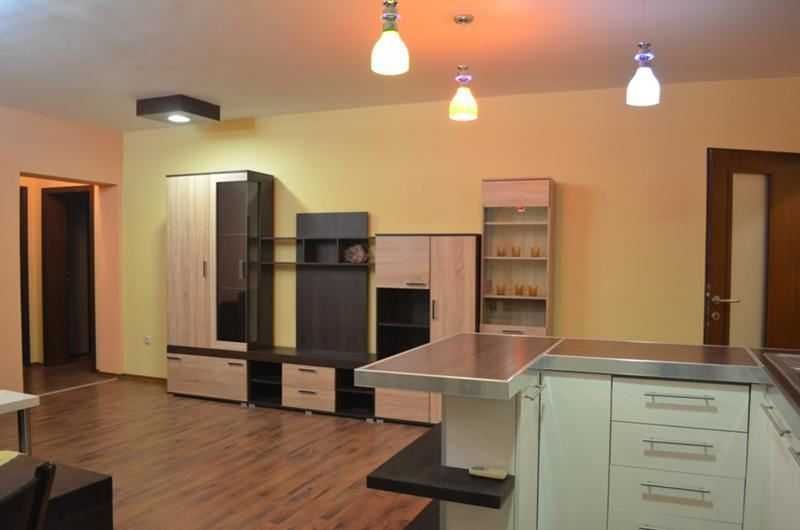 Продава се Тристаен апартамент в София, Стрелбище - 119 кв.м за 1564 €/кв.м - Снимка #3