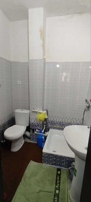 3 хонали квартира срочни сотилади