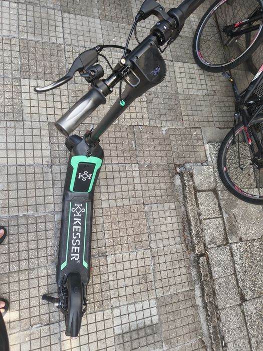 KESSER® Електрическа тротинетка с одобрение за движение по пътищата, п