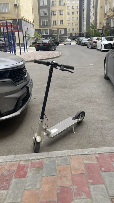 Электроный сомакат