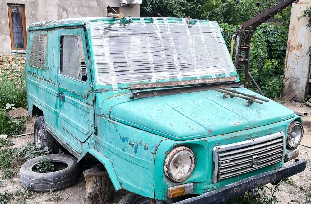 Продам  два ЛуАЗа