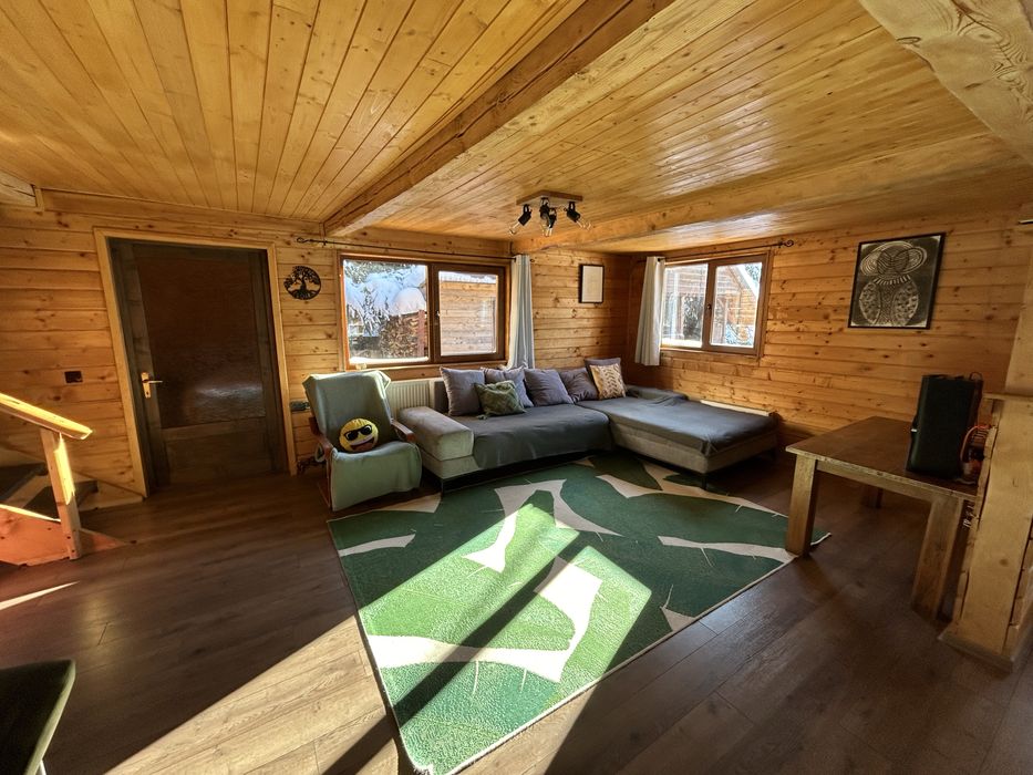 Cabana de închiriat  cu ciubar la munte in Bălcești Belis