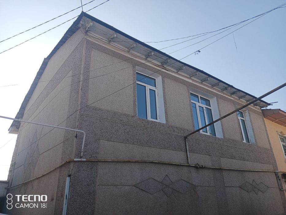 Продается дом 1,8 сотки 7 комнат на старом городе.