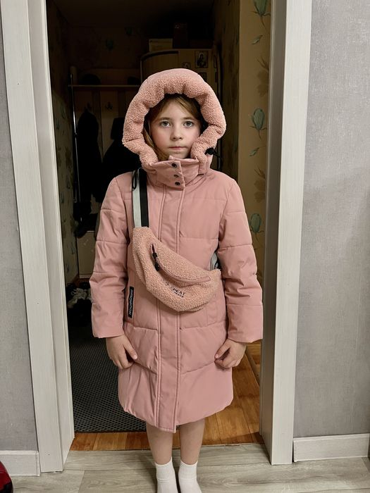 Продам зимний пуховик . Качество хорошее