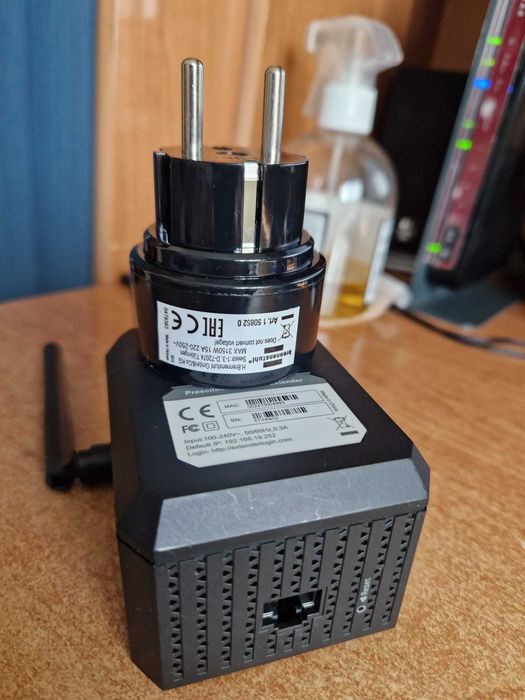 Prescitech ac1200 Dual Band WiFi Range Extender X12 + adaptor UE