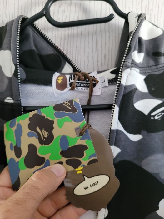 Bape camo shark hoodie размер М