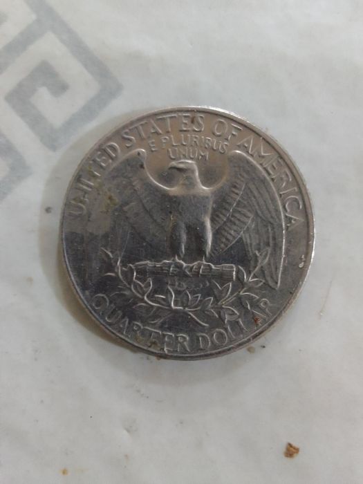 Продам недорого манеты