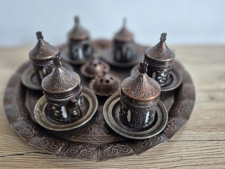 Set cescute de cafea din material cupru