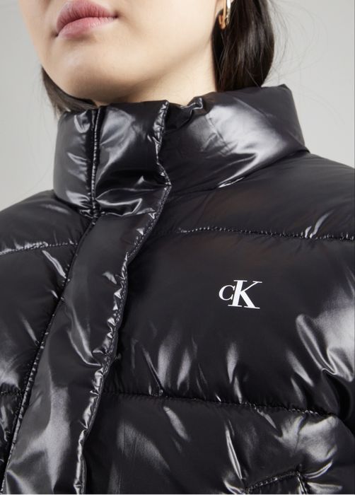 Яке Calvin Klein