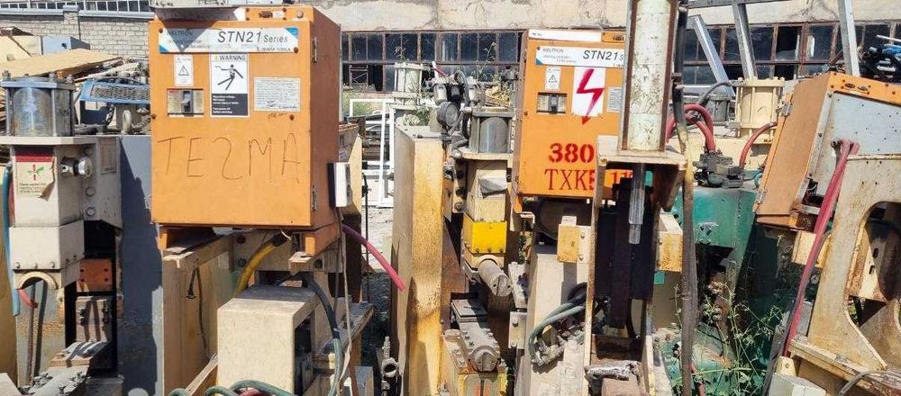 Промышленные аппараты точечной контактной сварки CHOWEL (SPOT) Б/у.