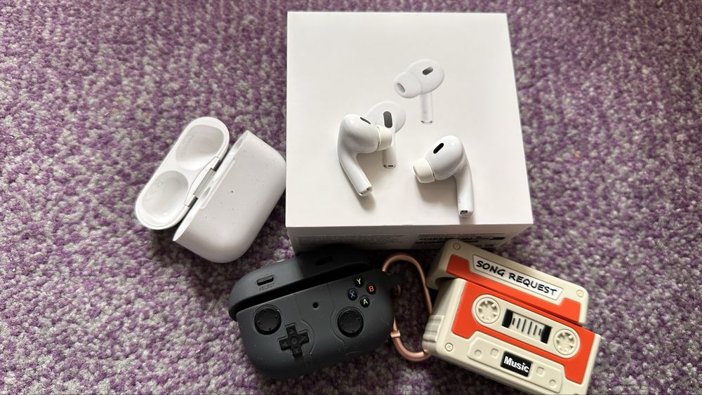 Apple AirPods Pro 2 + Huse