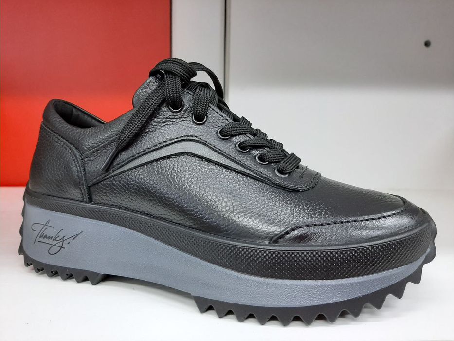 Кроссовки производство россия