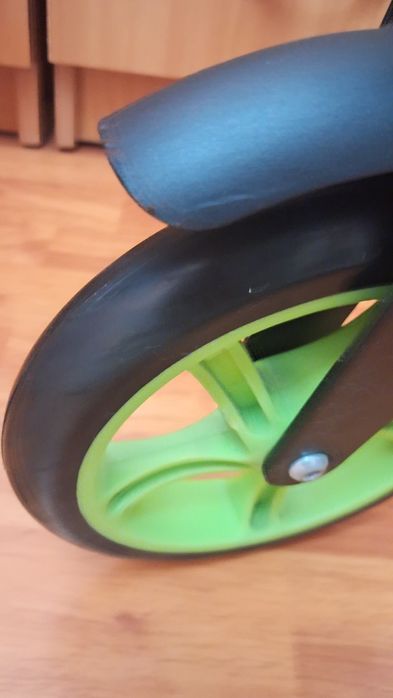 Vând trotineta copi