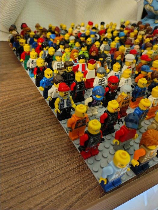 Лего фигури Lego