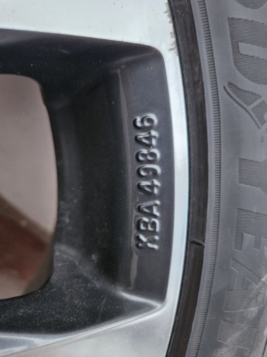 Vand jante cu cauciucuri MAK Wolf Black Mirror  R17