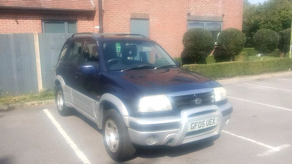 Suzuki grand vitara 2.0i на части