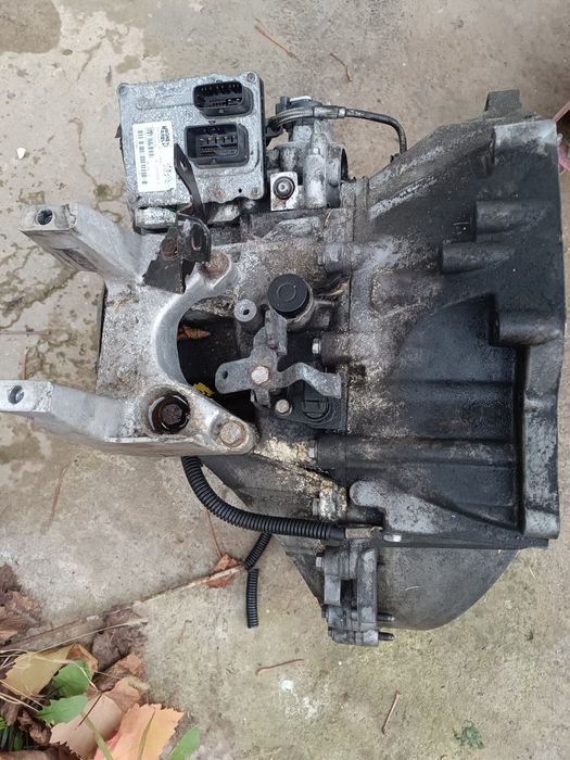 Роботизирана кутия Пежо 508