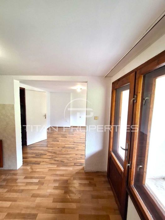 Продава се Четиристаен апартамент в Чепеларе - 120 кв.м за 489 €/кв.м - Снимка #4