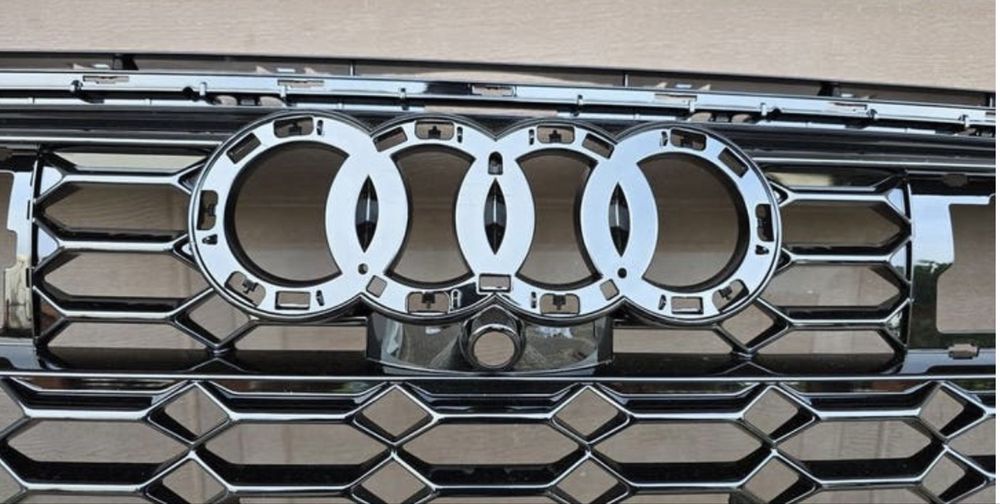 Ауди RS6 C8 решетка Оригинална