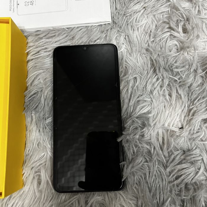 Смартфон POCO C65