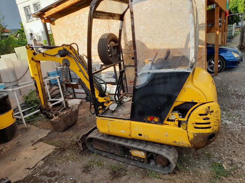 Услуги  транспорт със самосвали,багерче, БОБКАТ, траншеен валяк