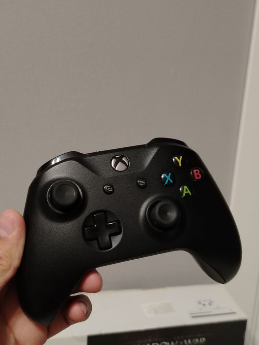 Продам! Xbox one s