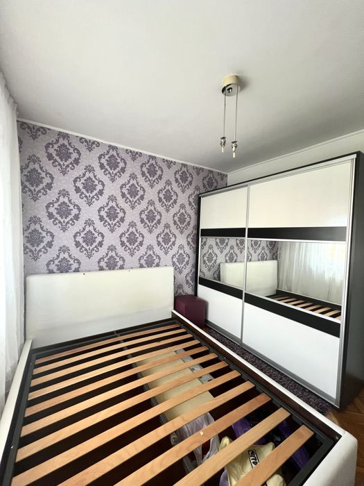 Apartament 3 camere de inchiriat Nicolina cu loc de parcare