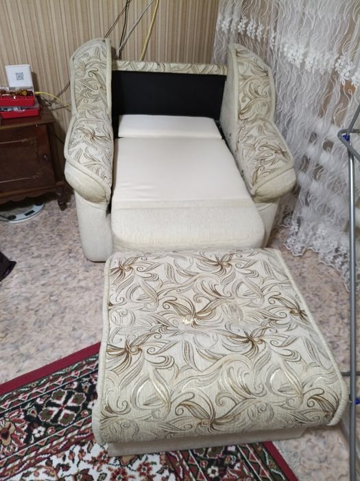 Кресло- кровать с диваном