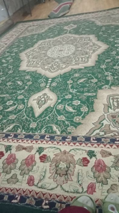 Кілем сатылады 4тте 3