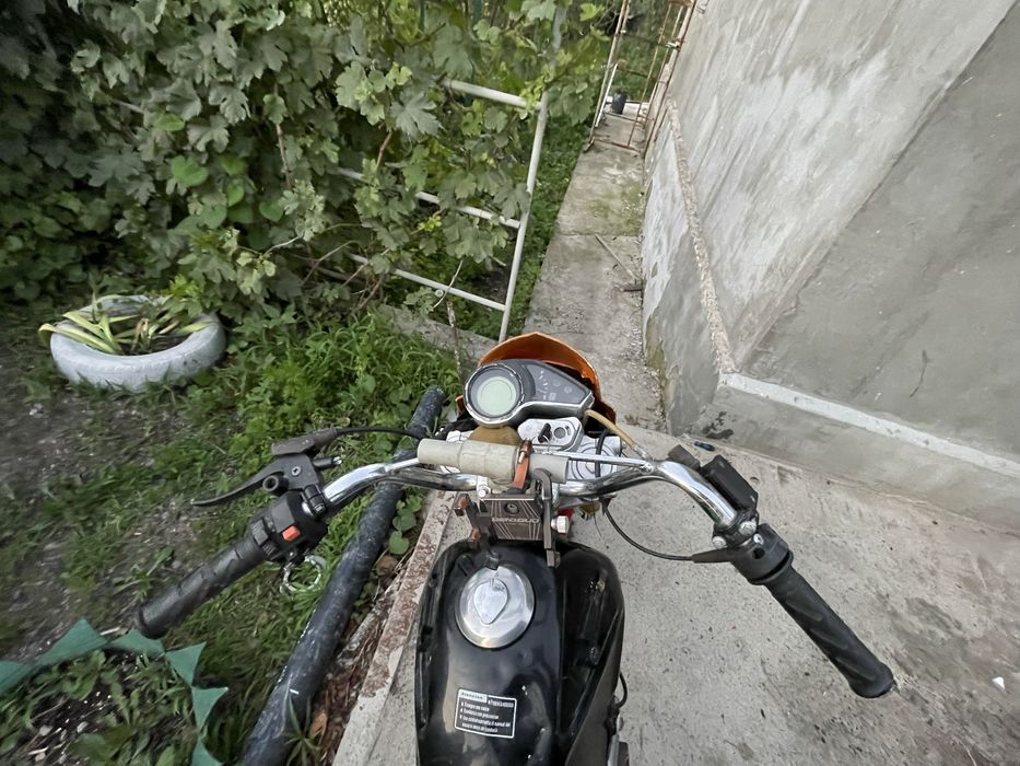 Продам эндуро б7 250 кубов