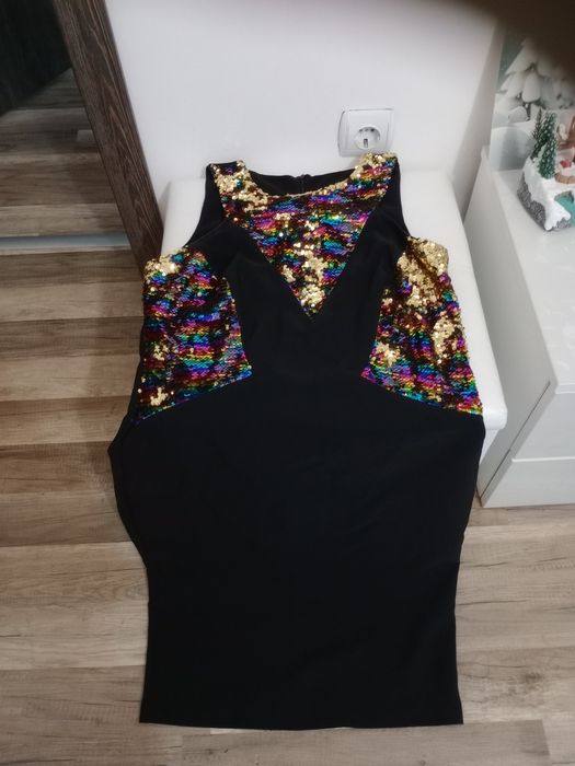 Официална рокля с пайети