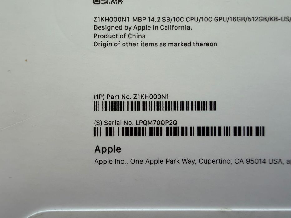 ЧИСТО НОВ MacBook Pro 14" M5 10-CPU, 10-GPU, 16GB RAM, 512GB SSD
