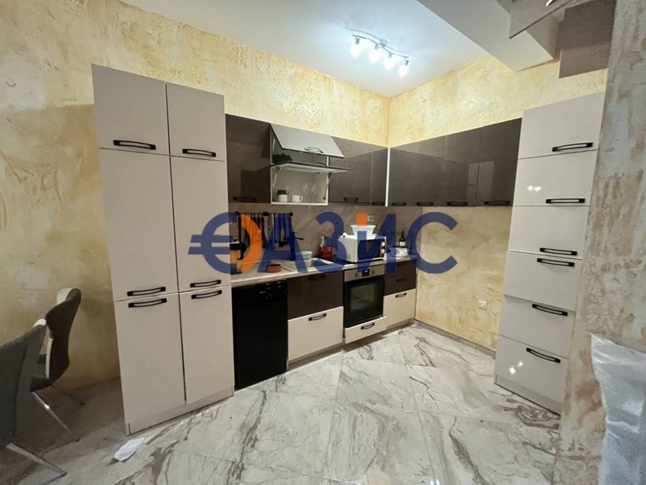 Продава се Едностаен апартамент в Поморие - 33 кв.м за 1728 €/кв.м - Снимка #4
