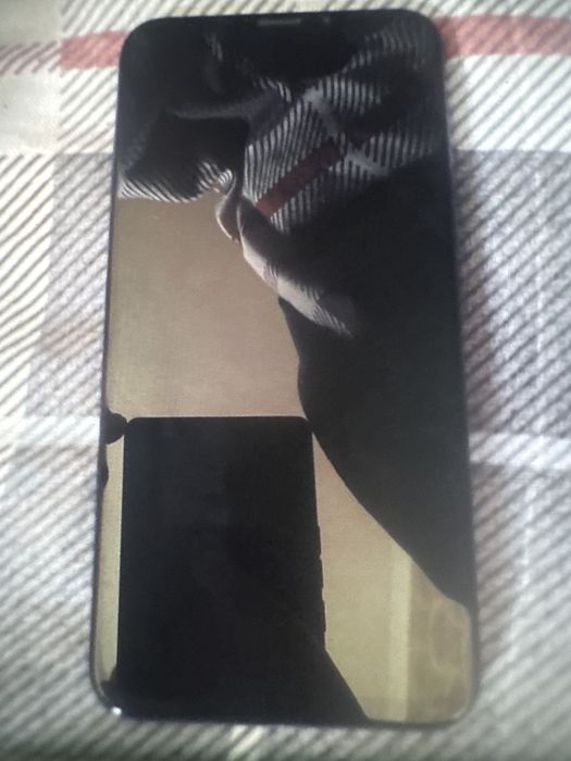 Meizu x8 продам телефон