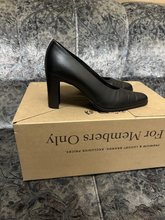 Дамски обувки на ток Högl 38н.