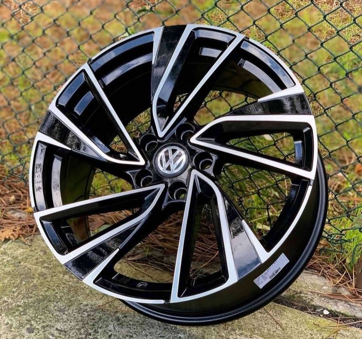 16"17"18"цола R-line нови джанти за Vw  Golf