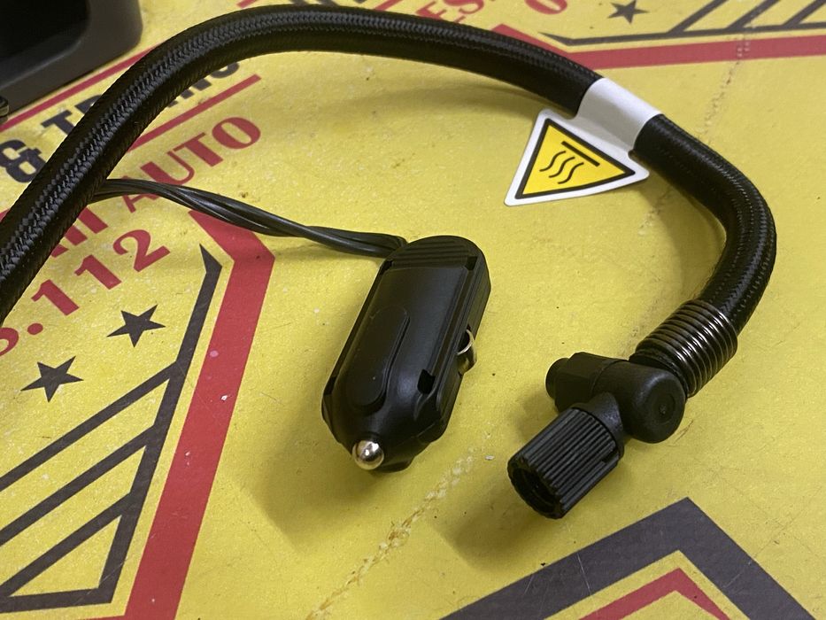 Kit pana compresor auto umflat roti OE Ford neutilizat kit pana 12V120